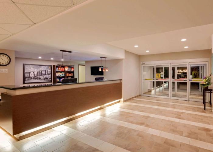 Super 8 by Wyndham Kapuskasing