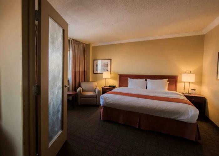 The Explorer Hotel Yellowknife