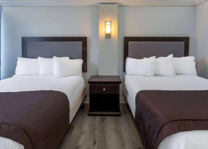 Travelodge by Wyndham Sarnia