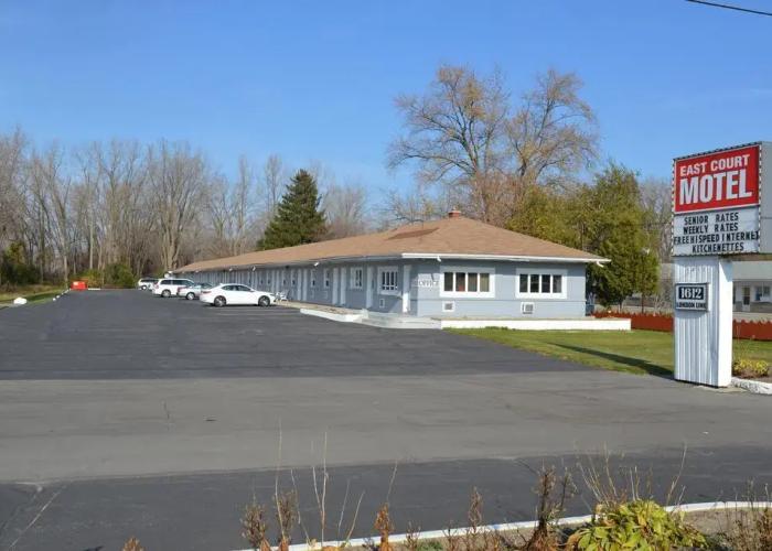 East Court Motel