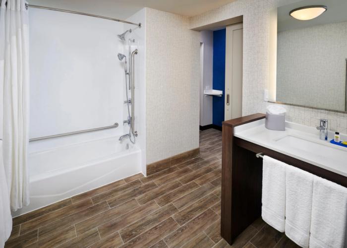 Holiday Inn Express Sarnia - Point Edward by IHG