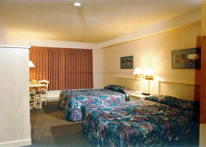 Quarterdeck Inn Port Hardy