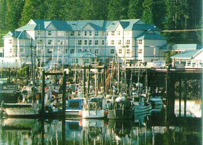 Quarterdeck Inn Port Hardy
