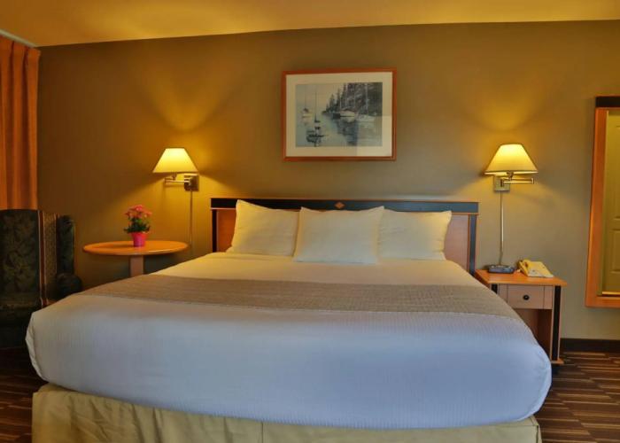 Glen Lyon Inn & Suites