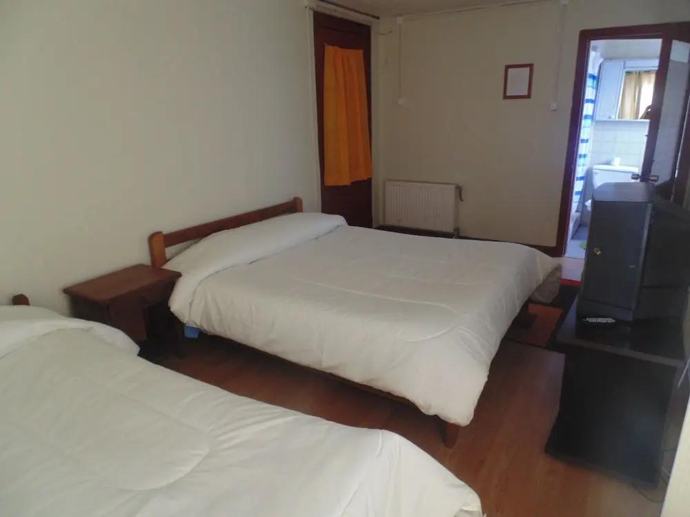 фото Hostal Arrayan