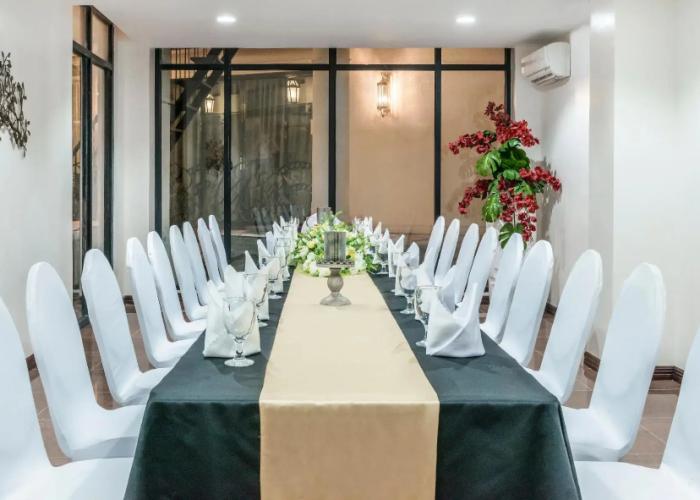 Marcian Garden Hotel