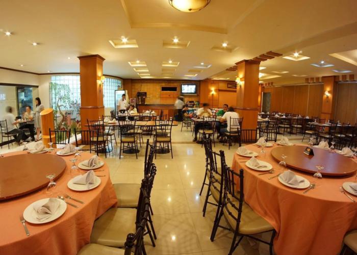 Grand Astoria Hotel