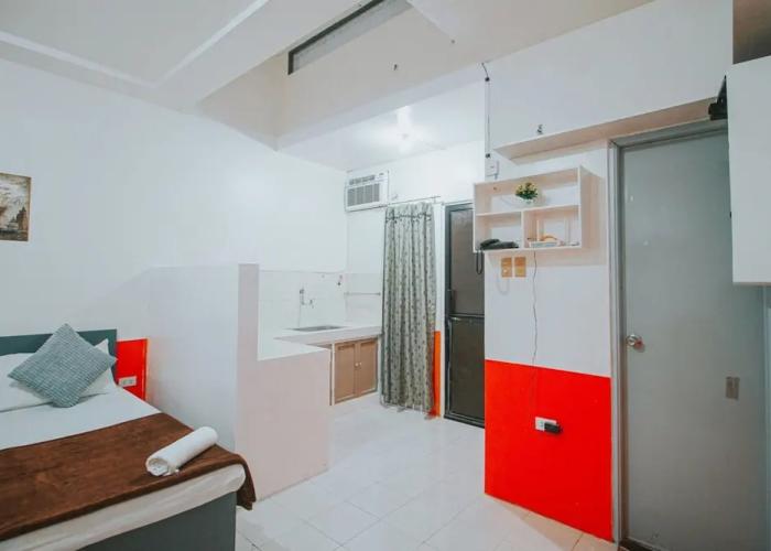 RB Modern Condos