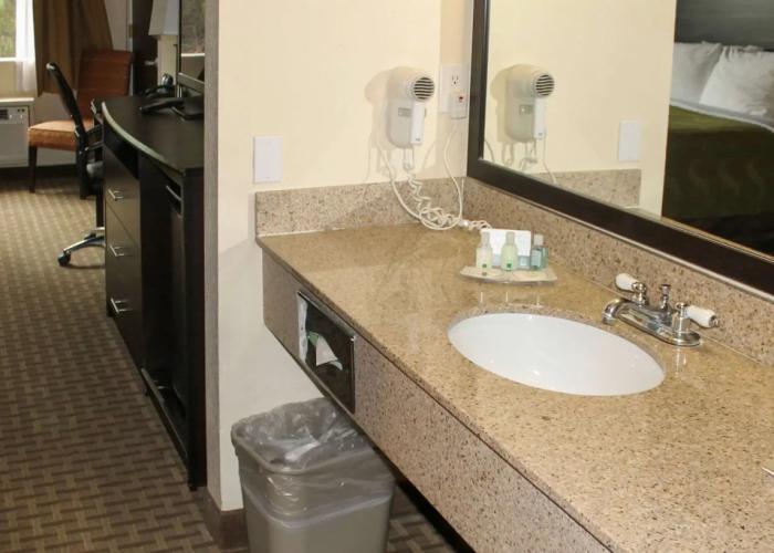 Comfort Inn