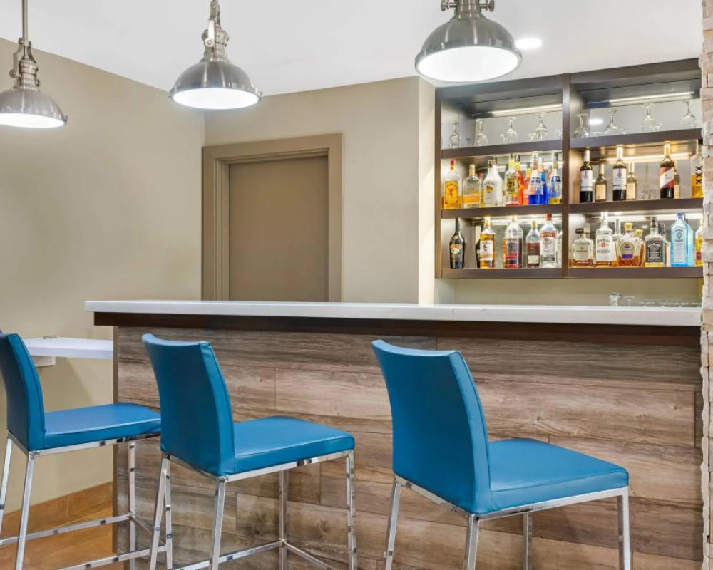 фото Quality Inn & Suites Bathurst