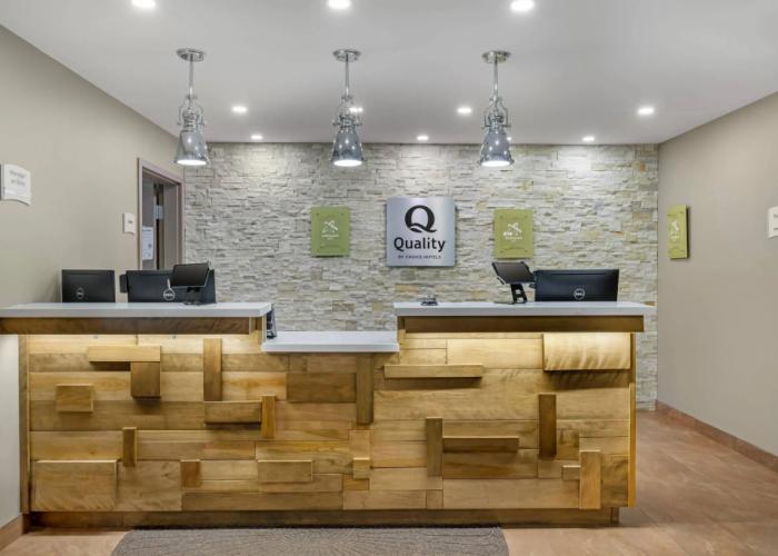 Quality Inn & Suites Bathurst