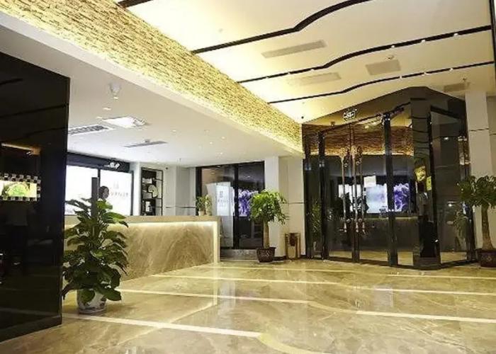 Zhanjiang Lavande Grandbuy Branch Hotel