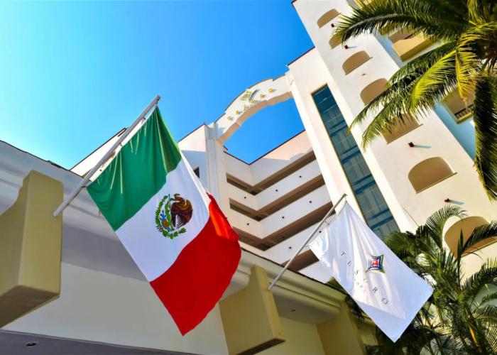 Tesoro Ixtapa Beach Resort