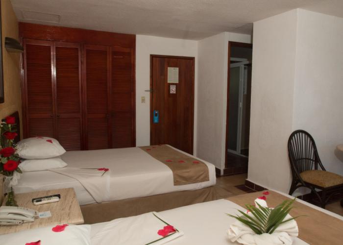 Qualton Club Ixtapa - All Inclusive