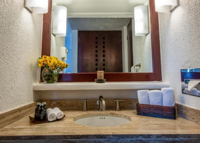 Park Royal Beach Ixtapa - All Inclusive