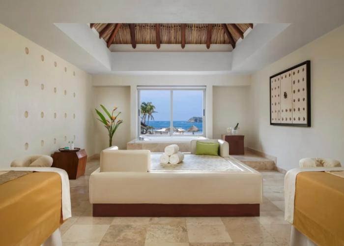 Sunscape Dorado Pacifico Ixtapa Resort & Spa - All Inclusive
