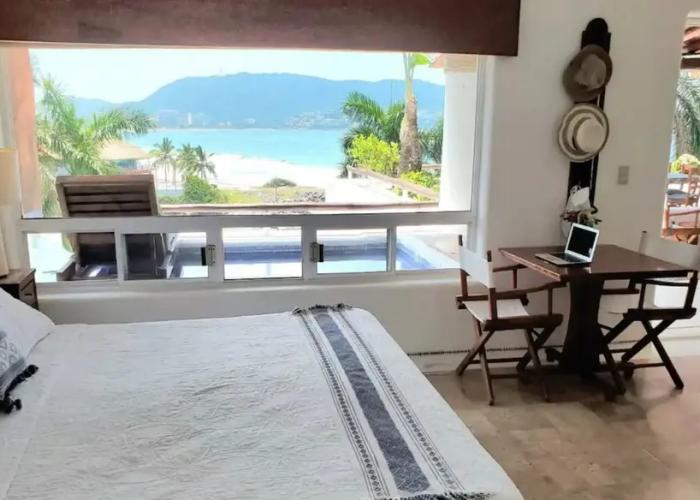 Villa Frente al Mar con Hermosas Vistas
