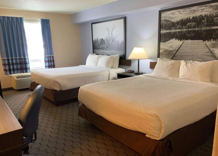 Super 8 by Wyndham Swan River MB