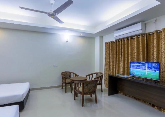 Hotel Holy Gate