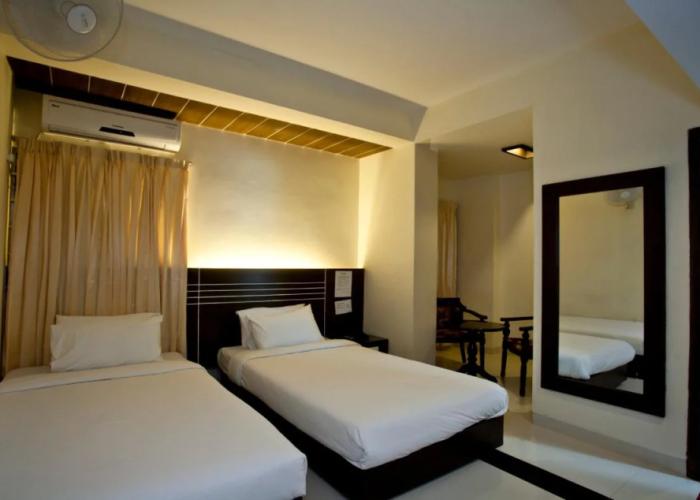 Hotel Holy Gate