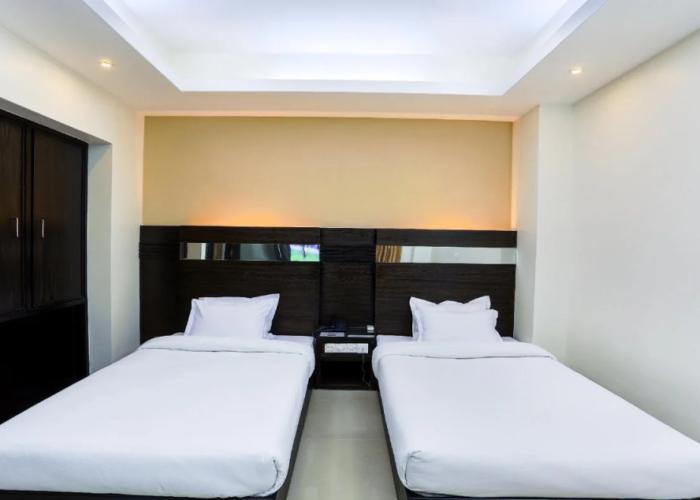 Hotel Holy Gate