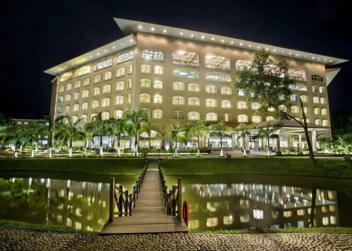 Grand Sultan Tea Resort & Golf