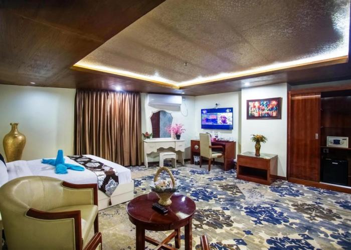 Noorjahan Grand Hotel