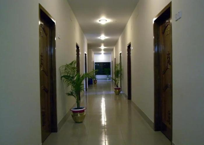 Hotel Supreme