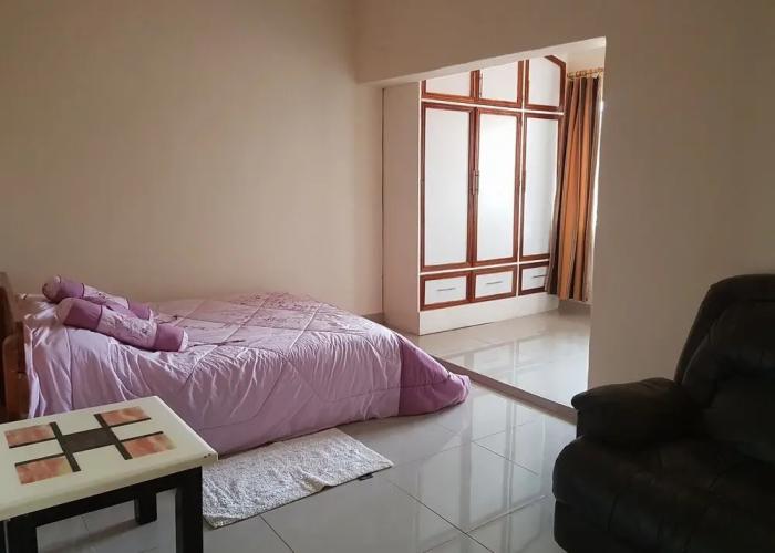 Rayoni Guesthouse B&B
