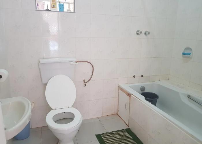 Rayoni Guesthouse B&B