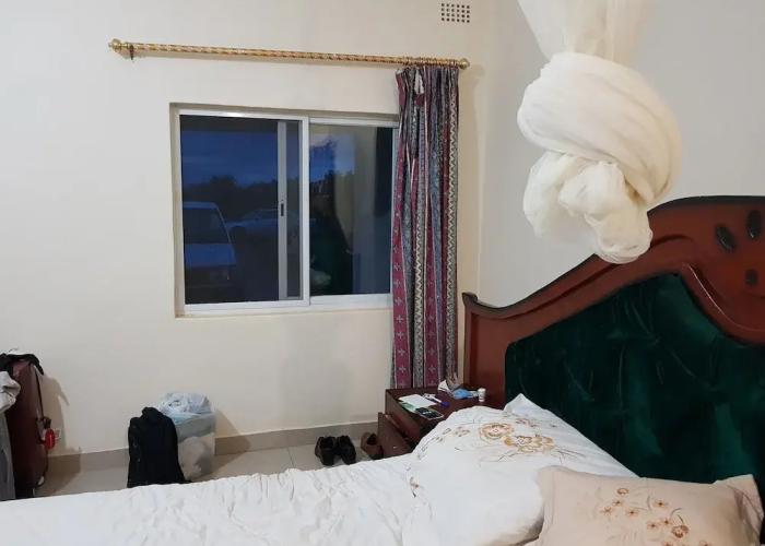 Rayoni Guesthouse B&B