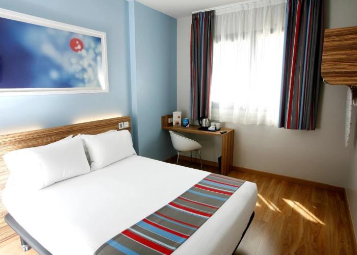 Travelodge Valencia Aeropuerto