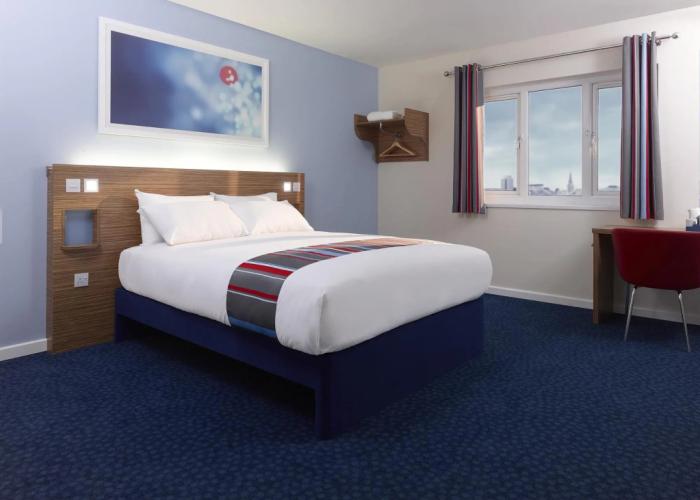 Travelodge Valencia Aeropuerto