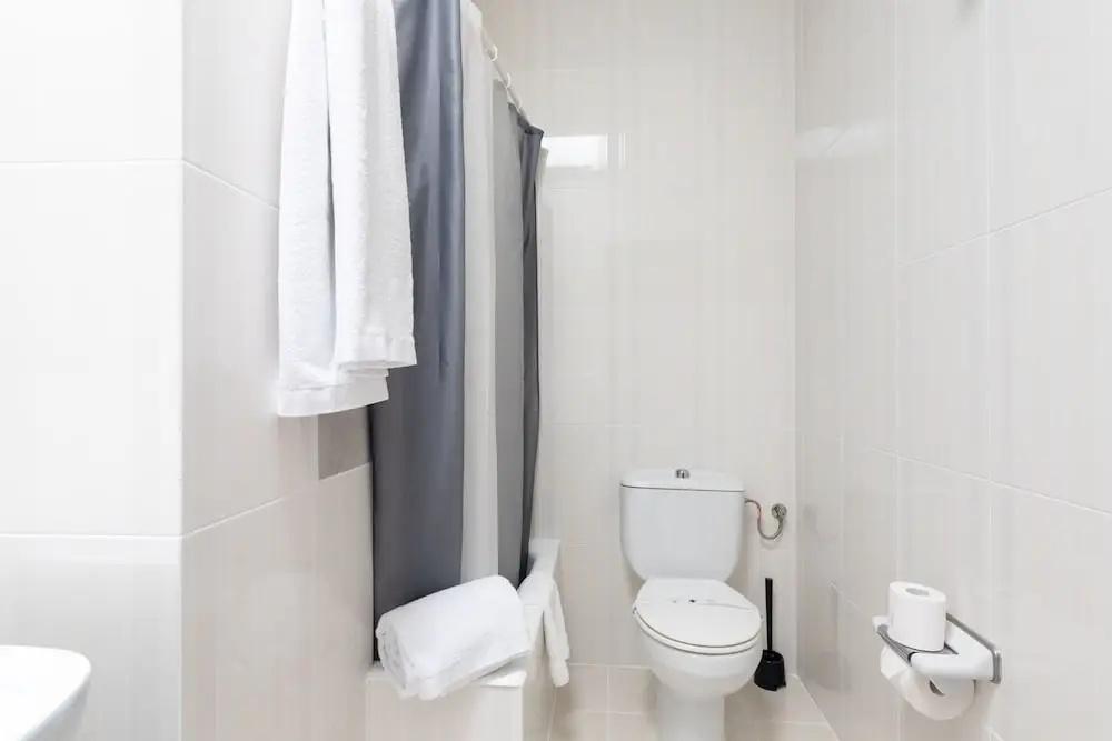 фото Hostal La Costa