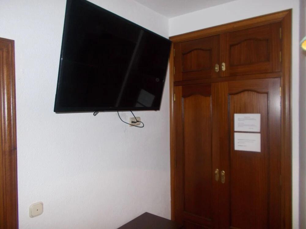 фото Hostal La Costa