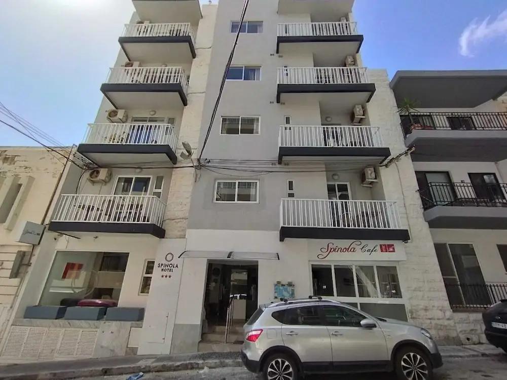 Spinola Hotel