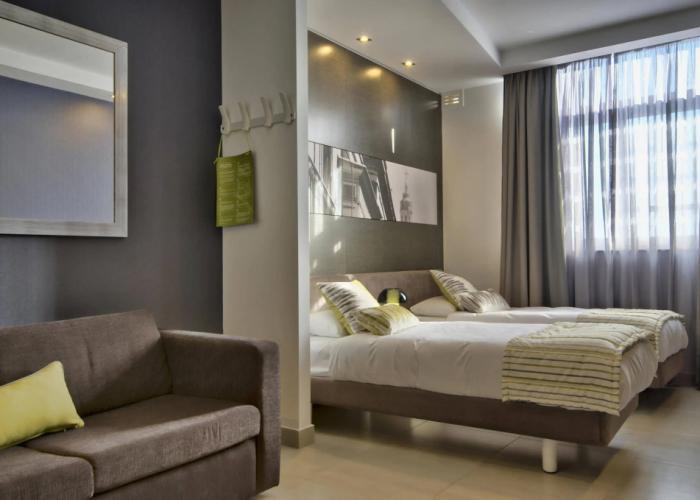 Jules Suites