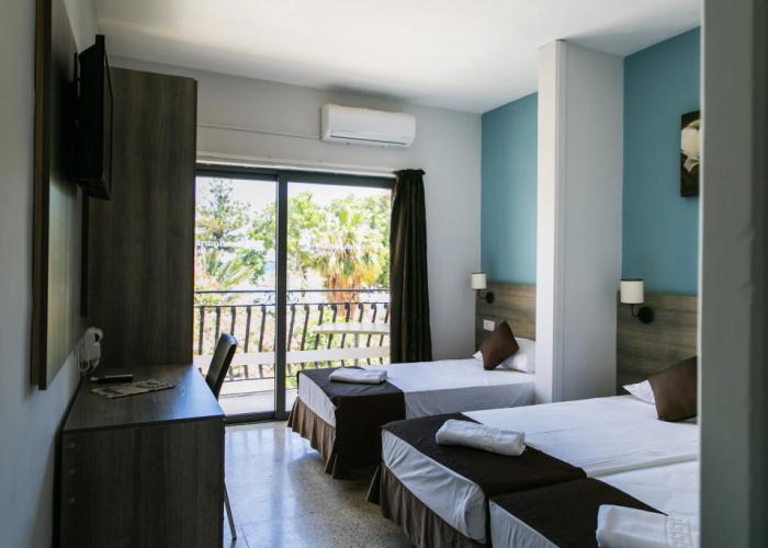 Beach Garden Hotel