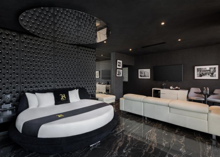 Hugo's Boutique Hotel - Adults Only