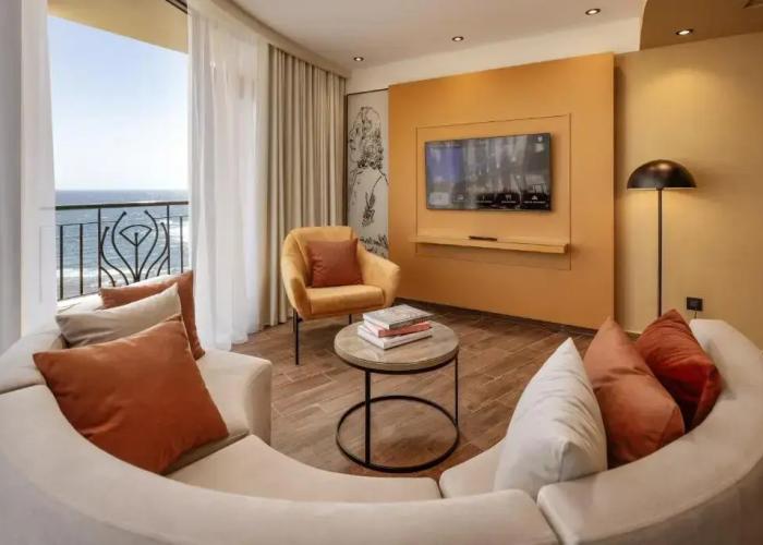Vivaldi Hotel