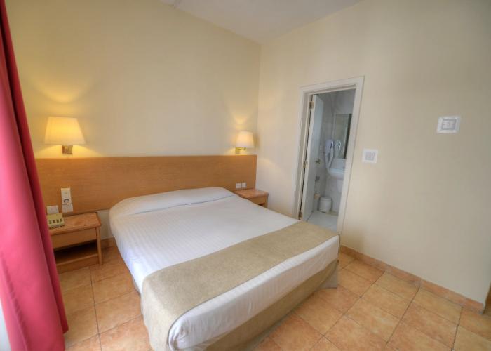 Allegro Hotel