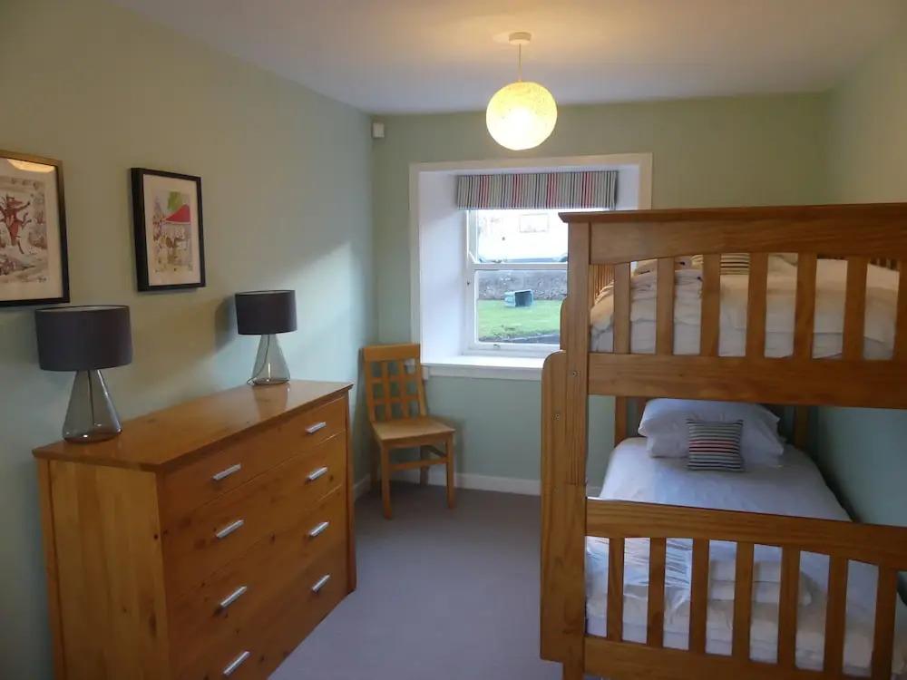 Charming Cottage in North Berwick With Sea Views