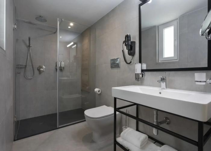 Azur Hotel by ST Hotels