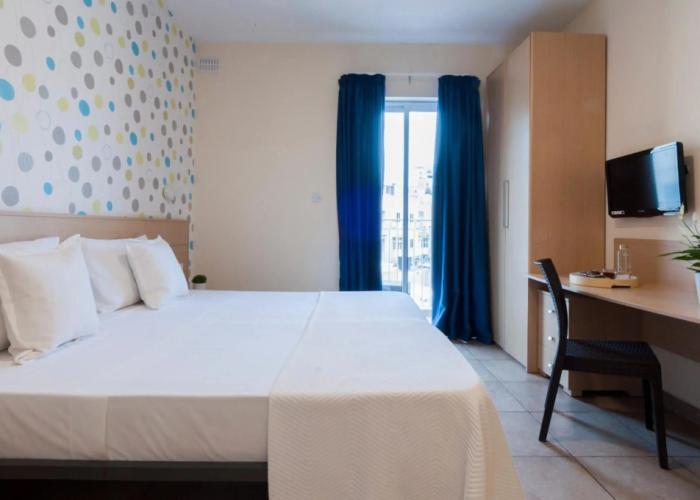 Blubay Apartments By St Hotels