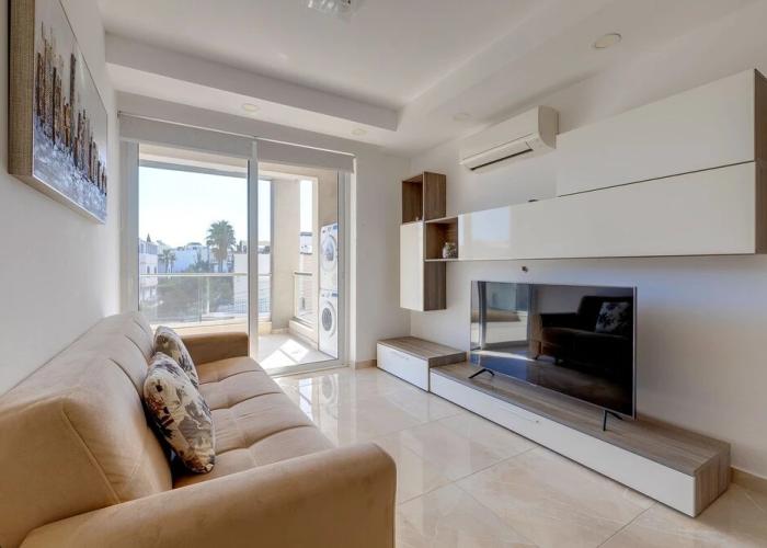 Cosy 1BR Apartment in Central St Julian's