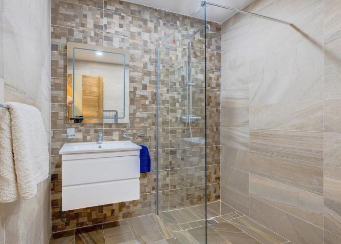 Cosy 1BR Apartment in Central St Julian's