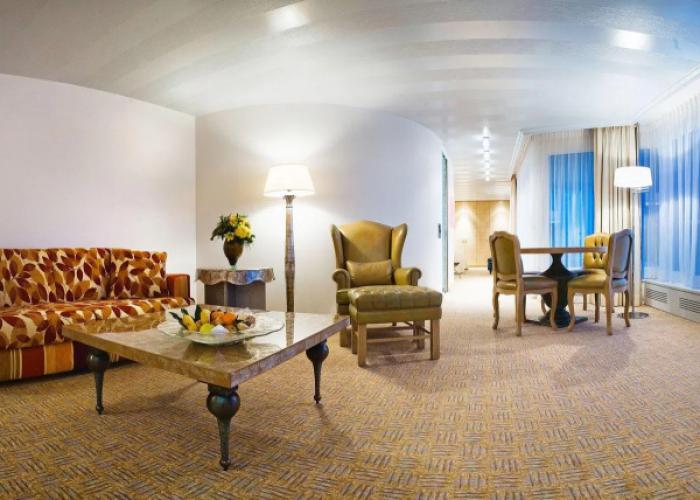 Tschuggen Grand Hotel
