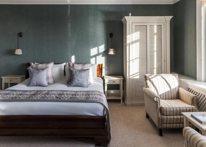 Best Western White Lion