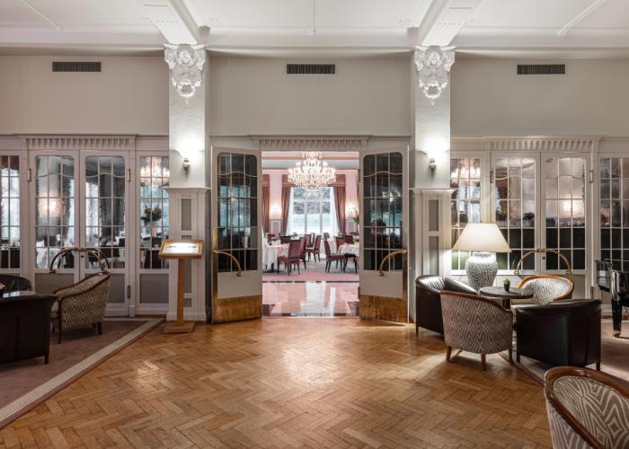 Cresta Palace