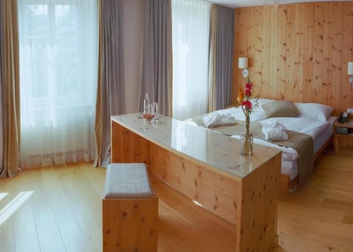 Adula Hotel